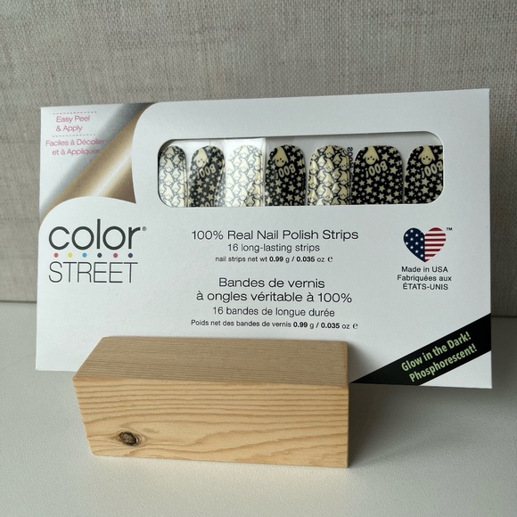 Here For The Boos 💅✨ Color STREET NEW Sealed - Long Lasting Nail Polish Strips - Picture 4 of 7